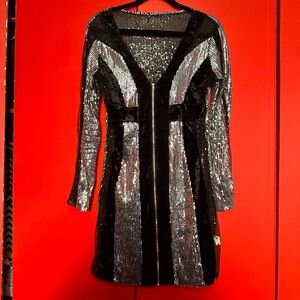 Vintage Metallic Long Sleeve Black and Silver Party Dress